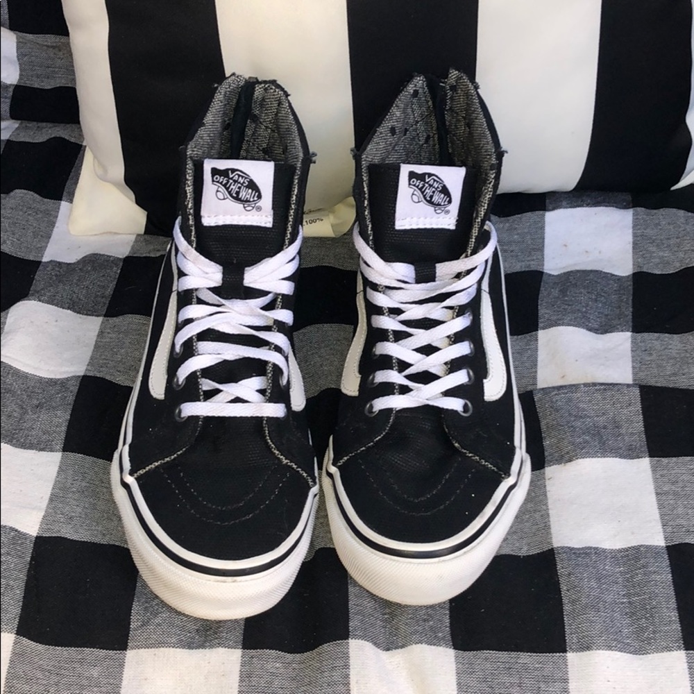 Women’s Vans Premium SK8-Hi Size 6